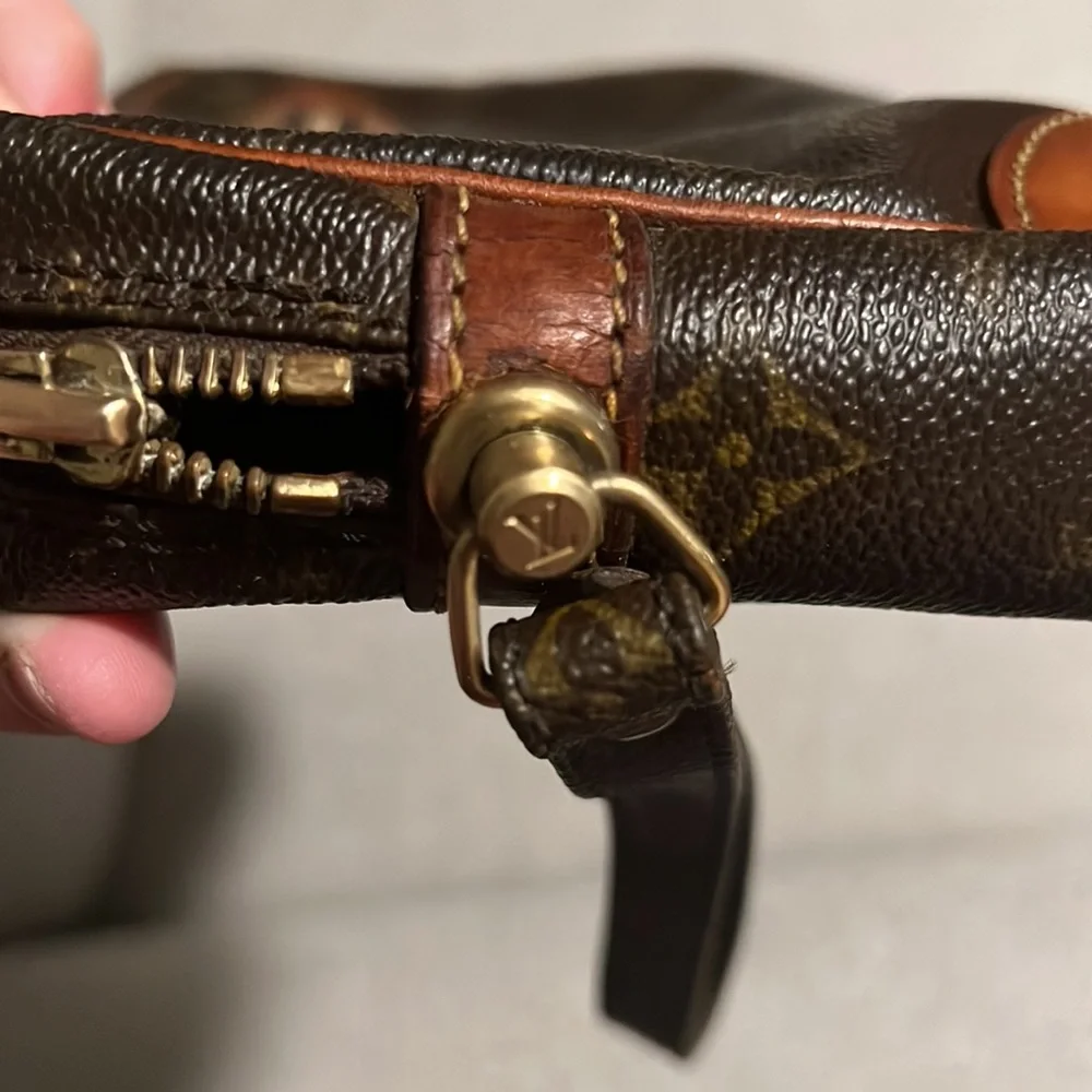 Authentic Vintage Louis Vuitton Marley clutch wristlet pouch - Picture 8 of 15